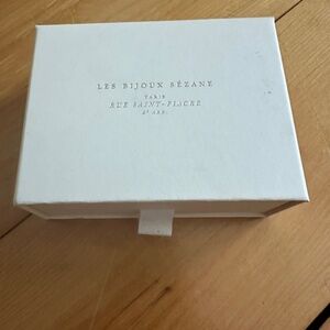 Sezane - Jewelry box - New without tag
